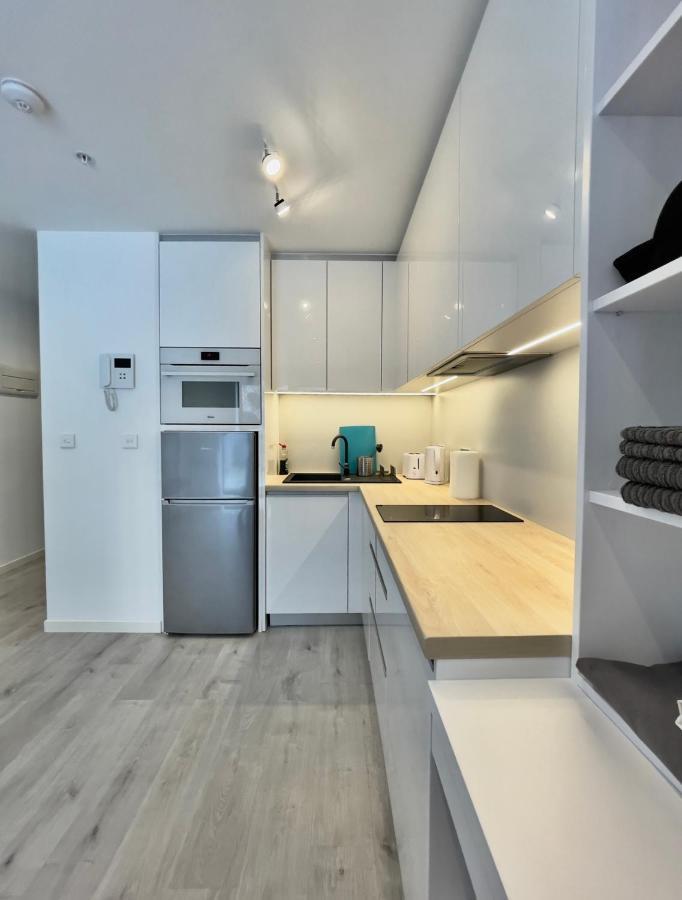 Holiday Studio Apartment Near The Beach And City Centre Gibilterra Esterno foto