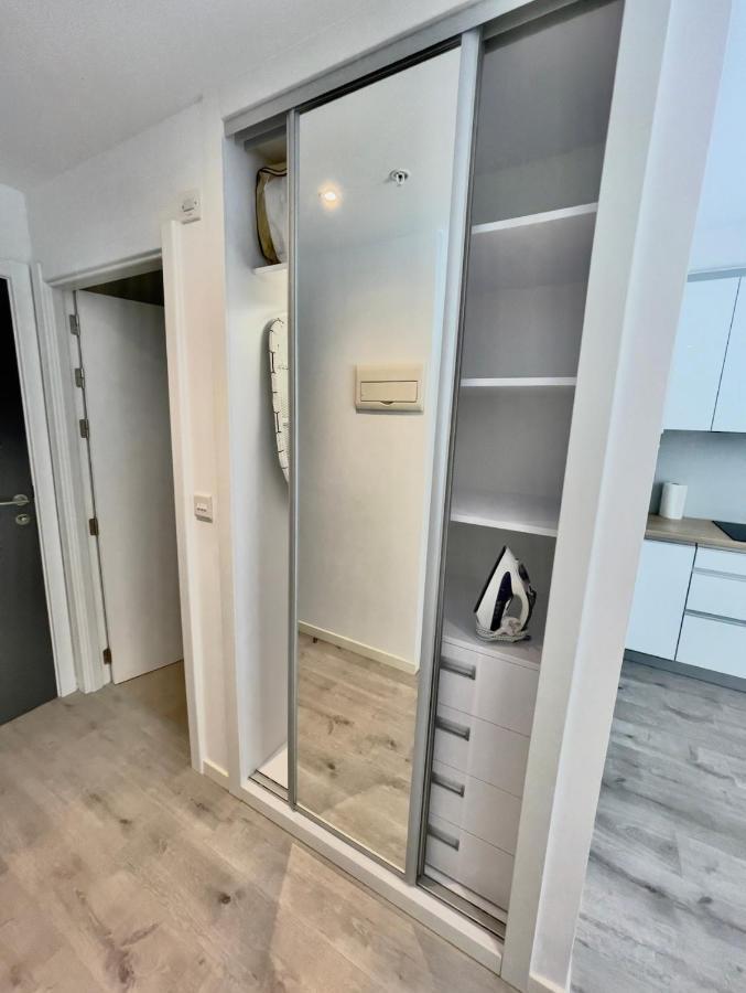 Holiday Studio Apartment Near The Beach And City Centre Gibilterra Esterno foto